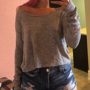 Comfy grey long sleeve crop